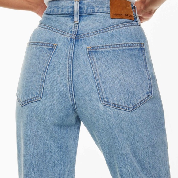 Denim Forum The '90s Boyfriend Hi-Rise Loose Jean - Size 28 - Picture 2 of 4